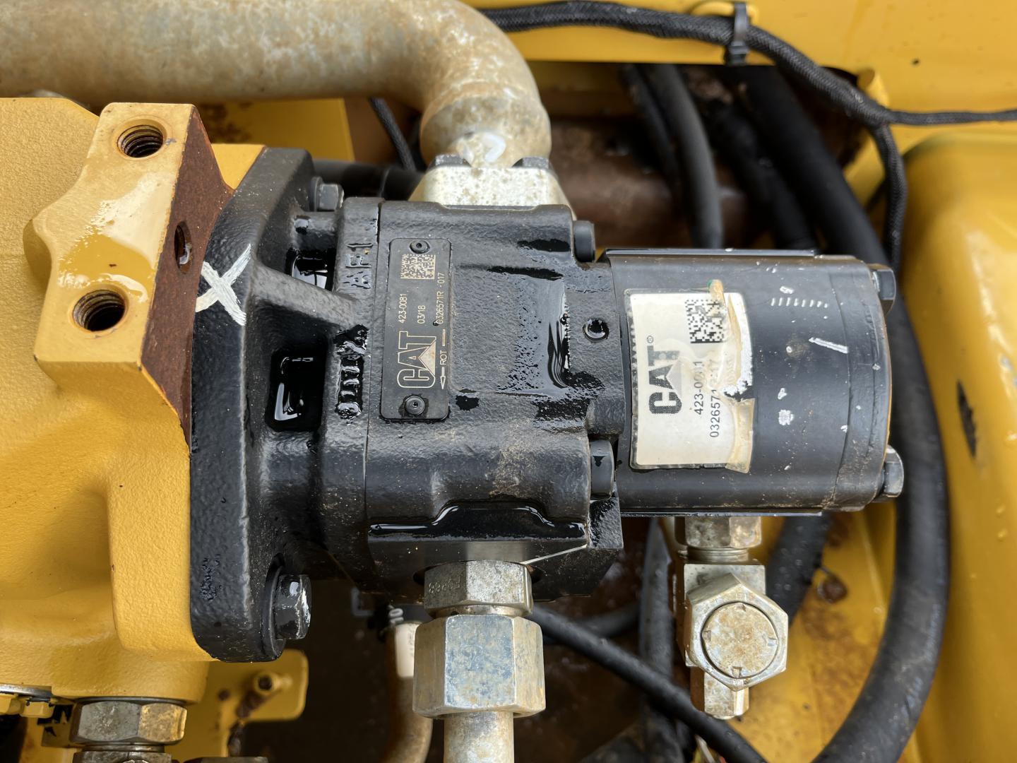 ./imagenes/INVOICE/2019/17026/MINICARGADOR CATERPILLAR 249D (67).JPG